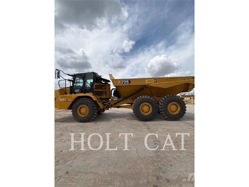 CAT 725 Tombereau articulé