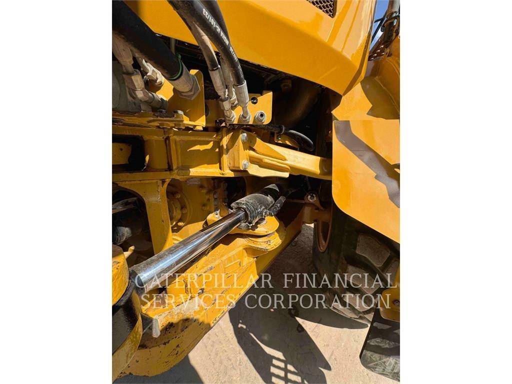 CAT 725-04 Tombereau articulé