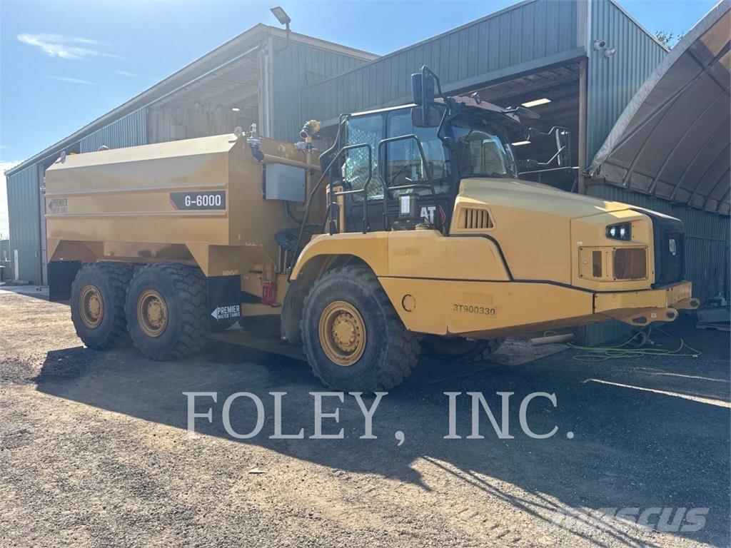 CAT 725-04 Motrici cisterna