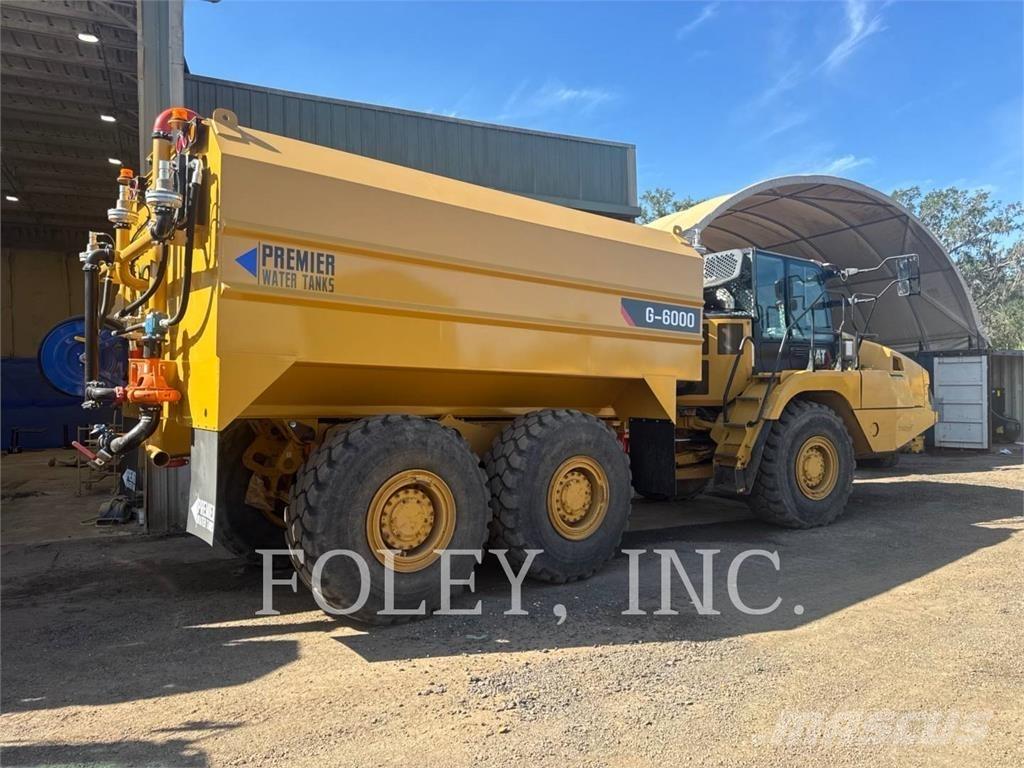 CAT 725-04 Motrici cisterna