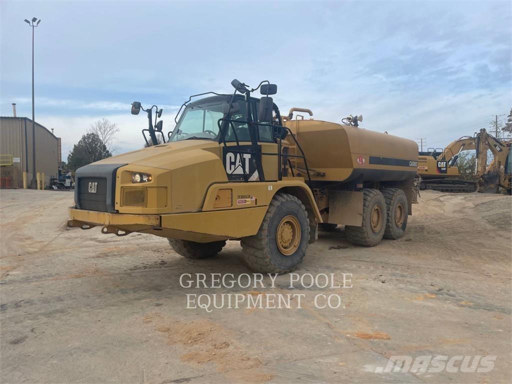 CAT 725 C Tombereau articulé