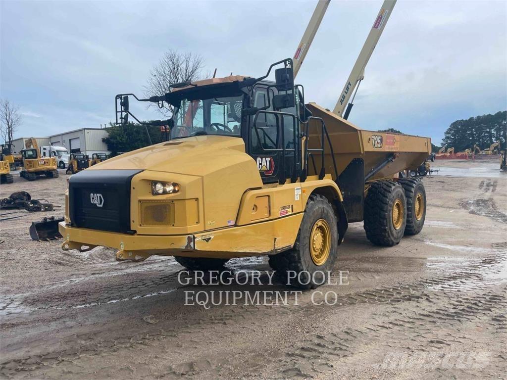 CAT 72504 Tombereau articulé