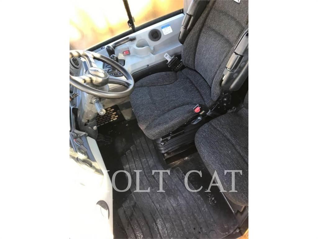 CAT 725C Tombereau articulé