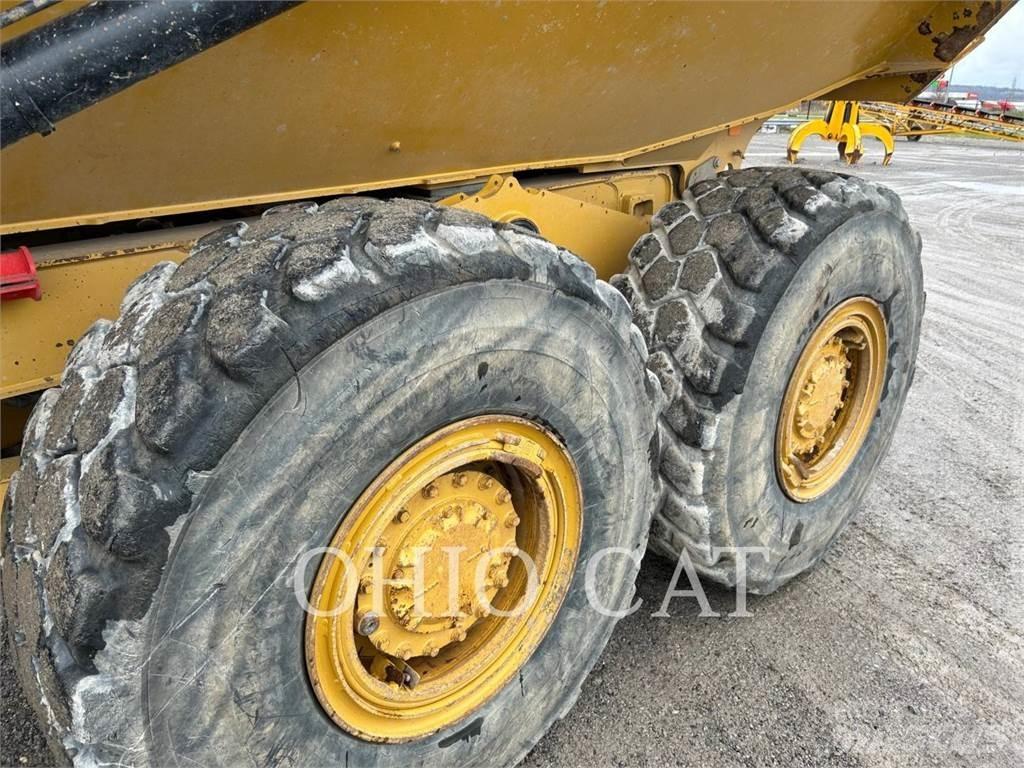 CAT 725C Tombereau articulé
