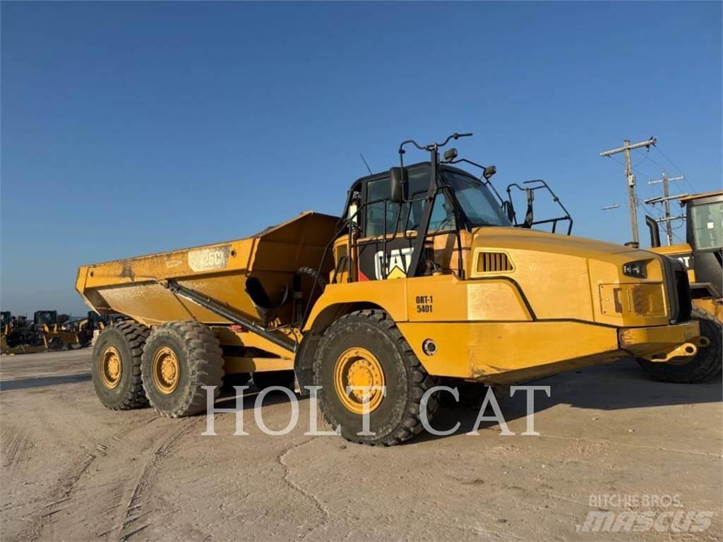 CAT 725C Tombereau articulé