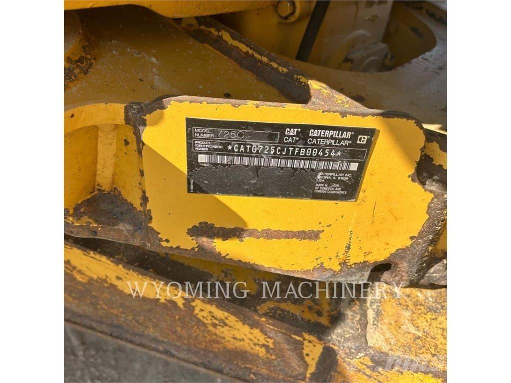 CAT 725C Tombereau articulé