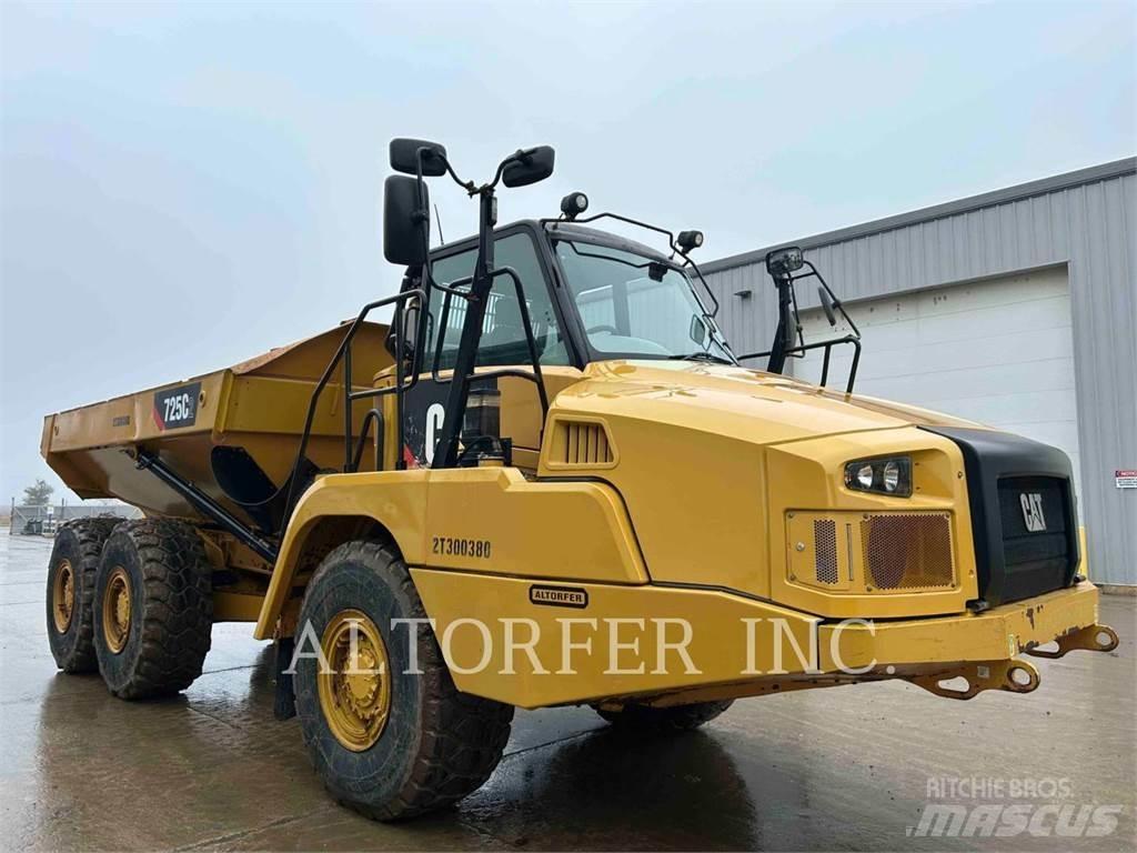 CAT 725C2 Tombereau articulé