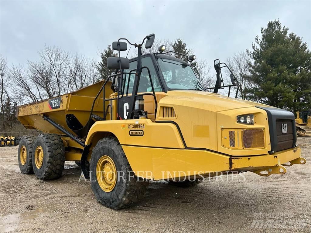 CAT 725C2 Tombereau articulé