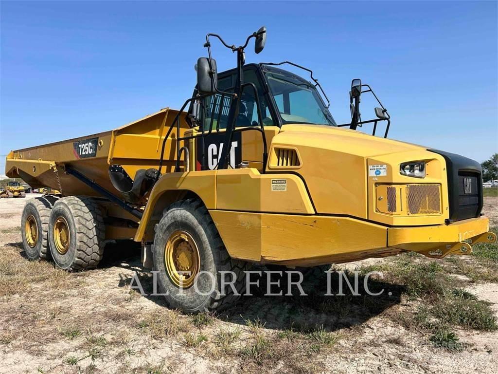 CAT 725C2 Tombereau articulé