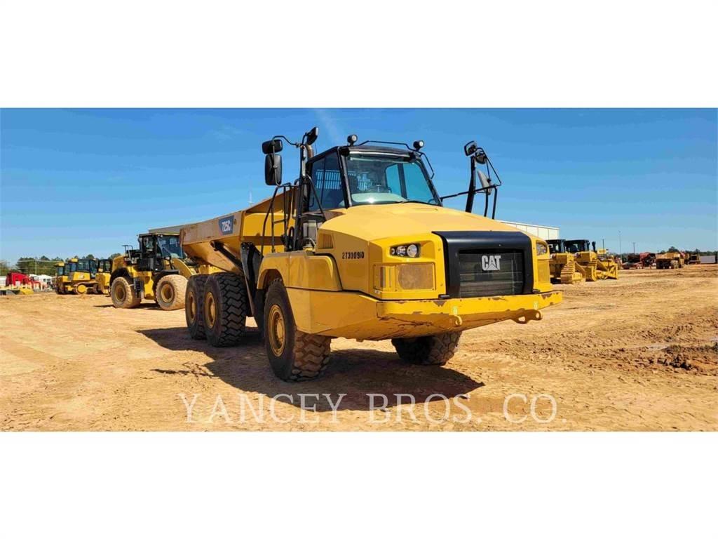 CAT 725C2 Tombereau articulé