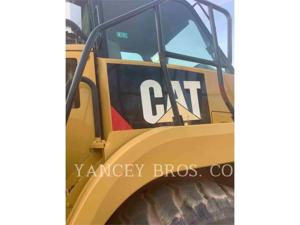 CAT 725C2 Tombereau articulé