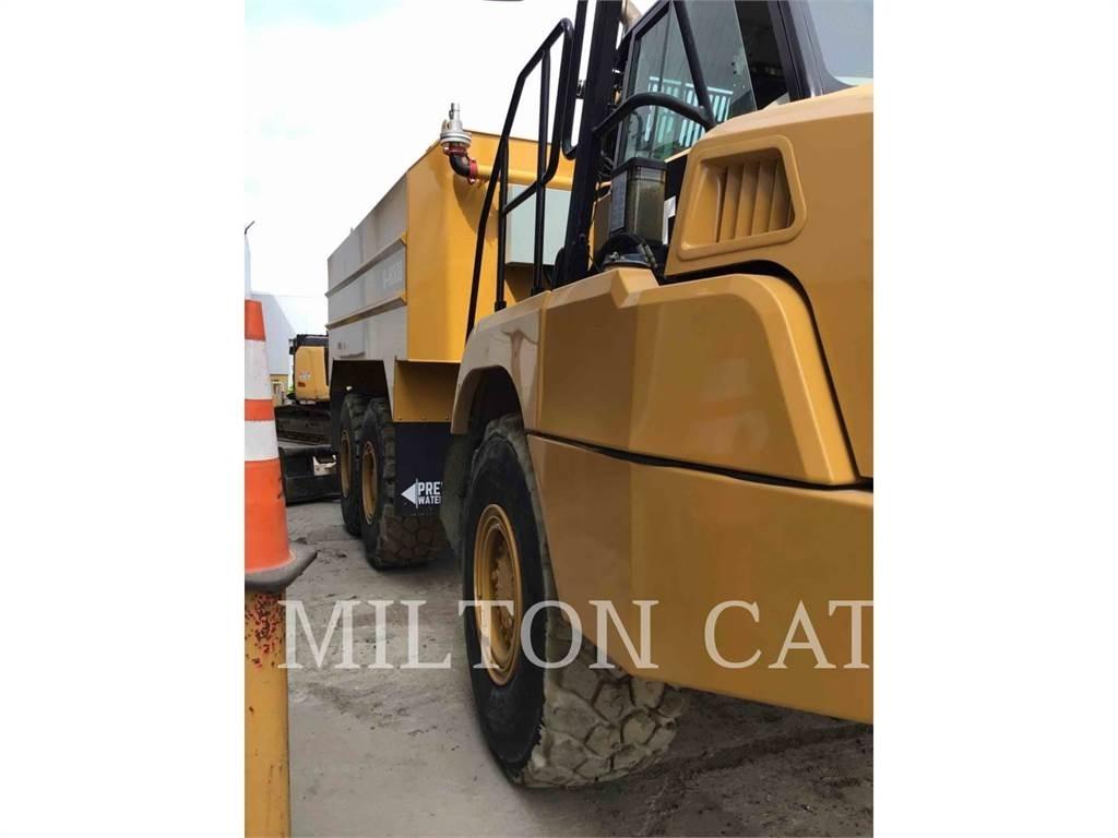 CAT 725C2 Tombereau articulé