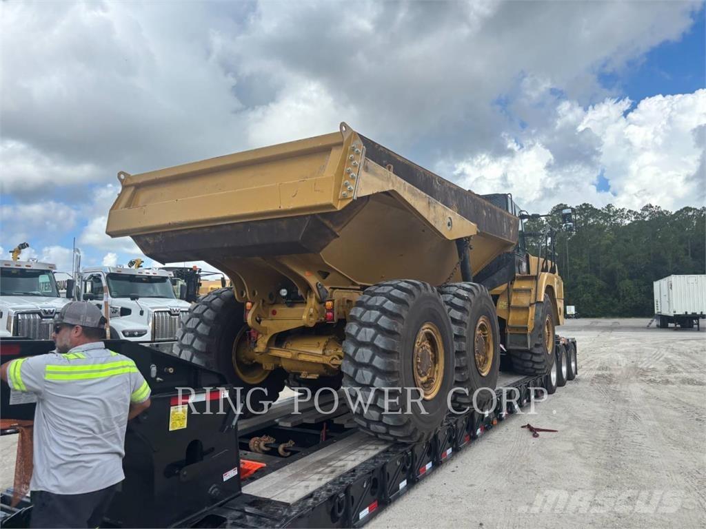 CAT 725TG Tombereau articulé