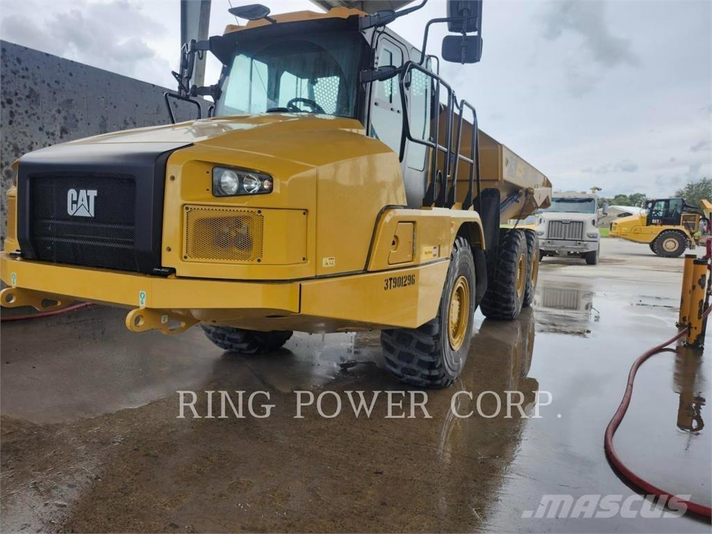 CAT 725TG Tombereau articulé