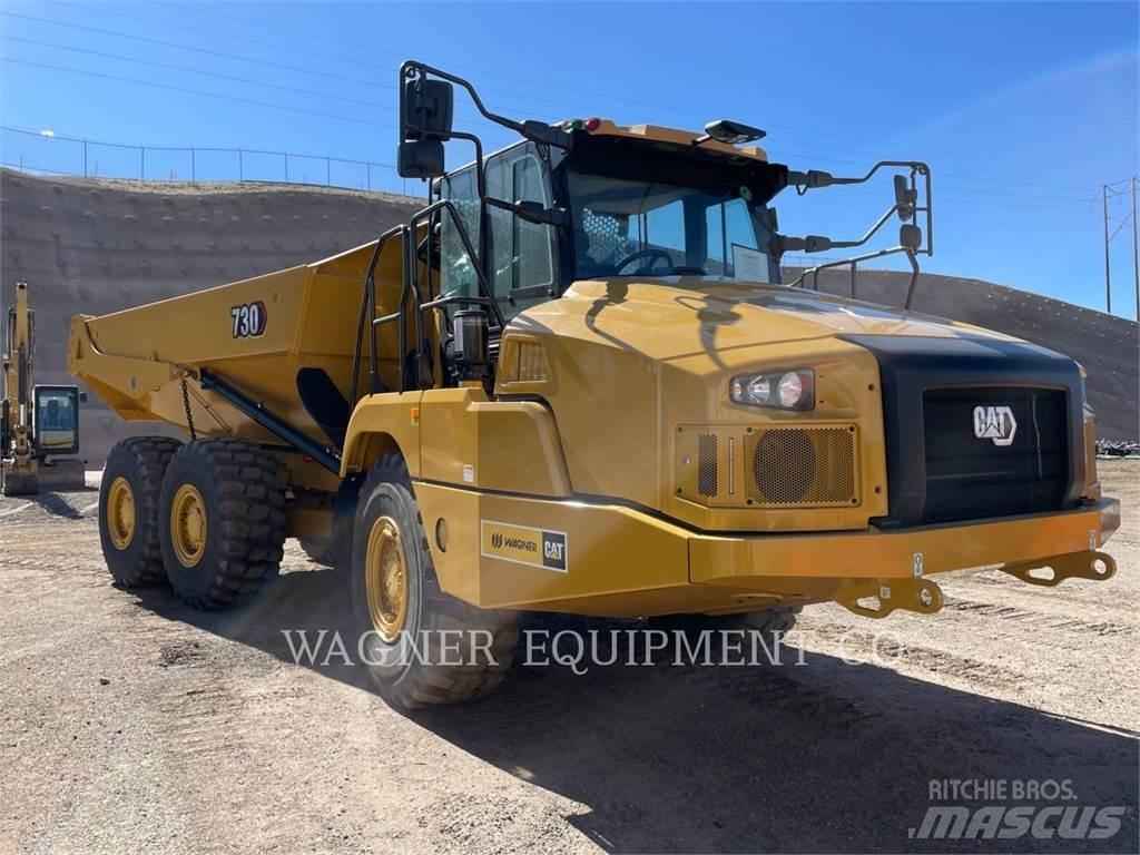 CAT 730 Tombereau articulé