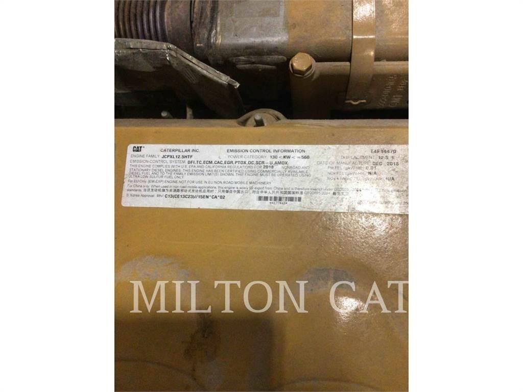 CAT 730 Tombereau articulé