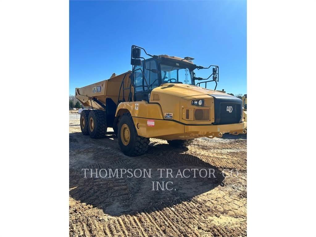 CAT 730 Tombereau articulé