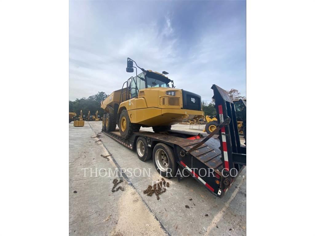 CAT 730 Tombereau articulé