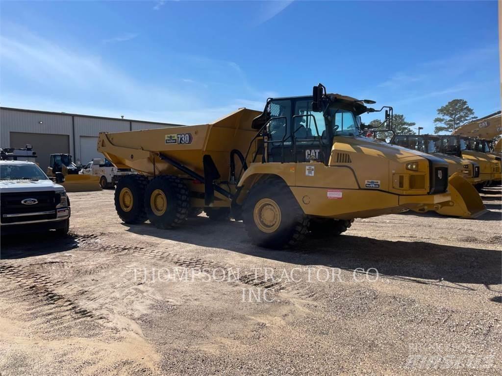 CAT 730 Tombereau articulé