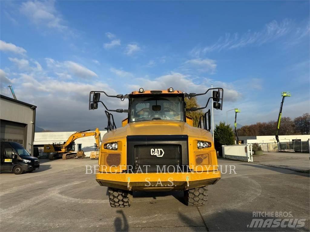 CAT 730 Tombereau articulé