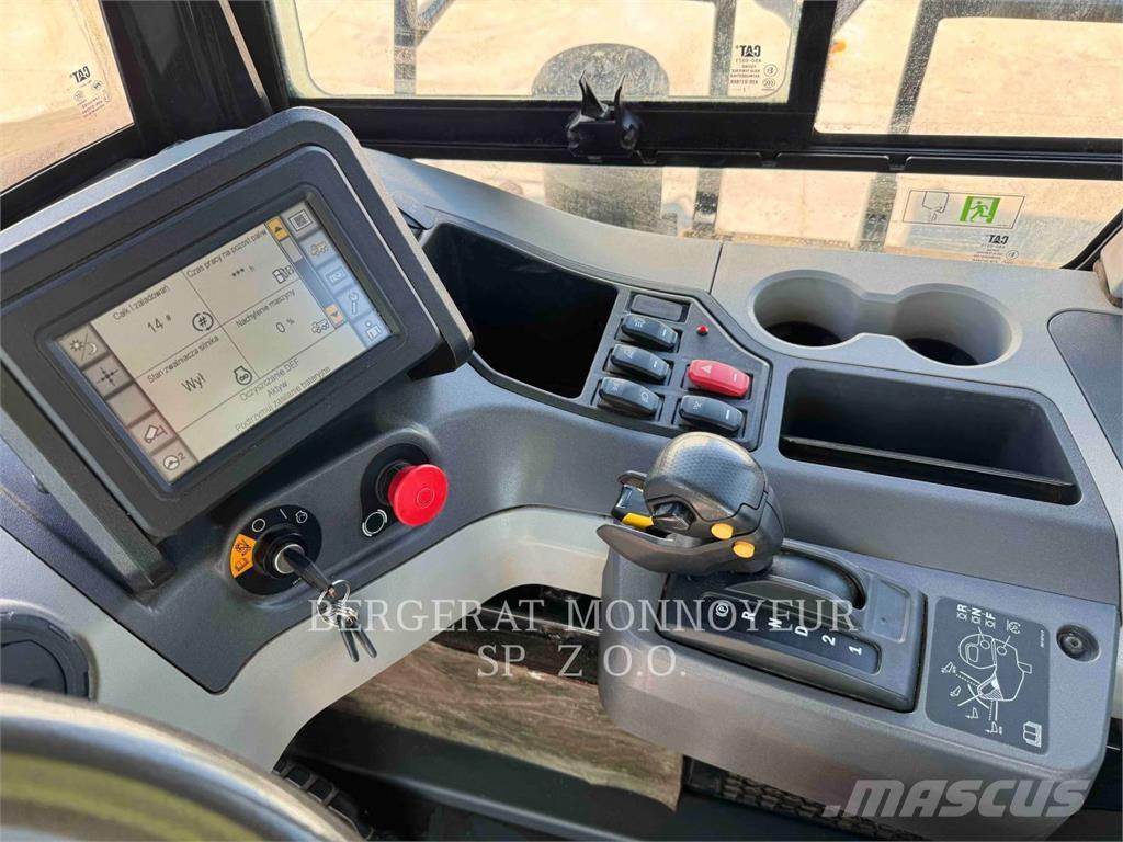 CAT 730 Tombereau articulé