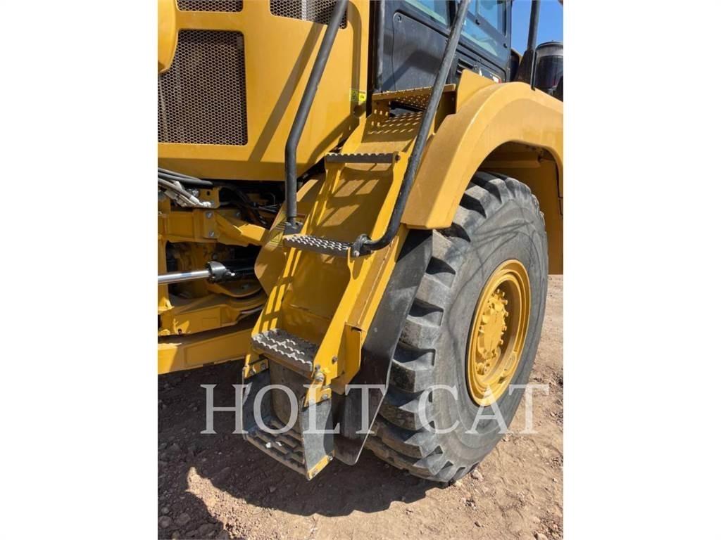 CAT 730 Tombereau articulé