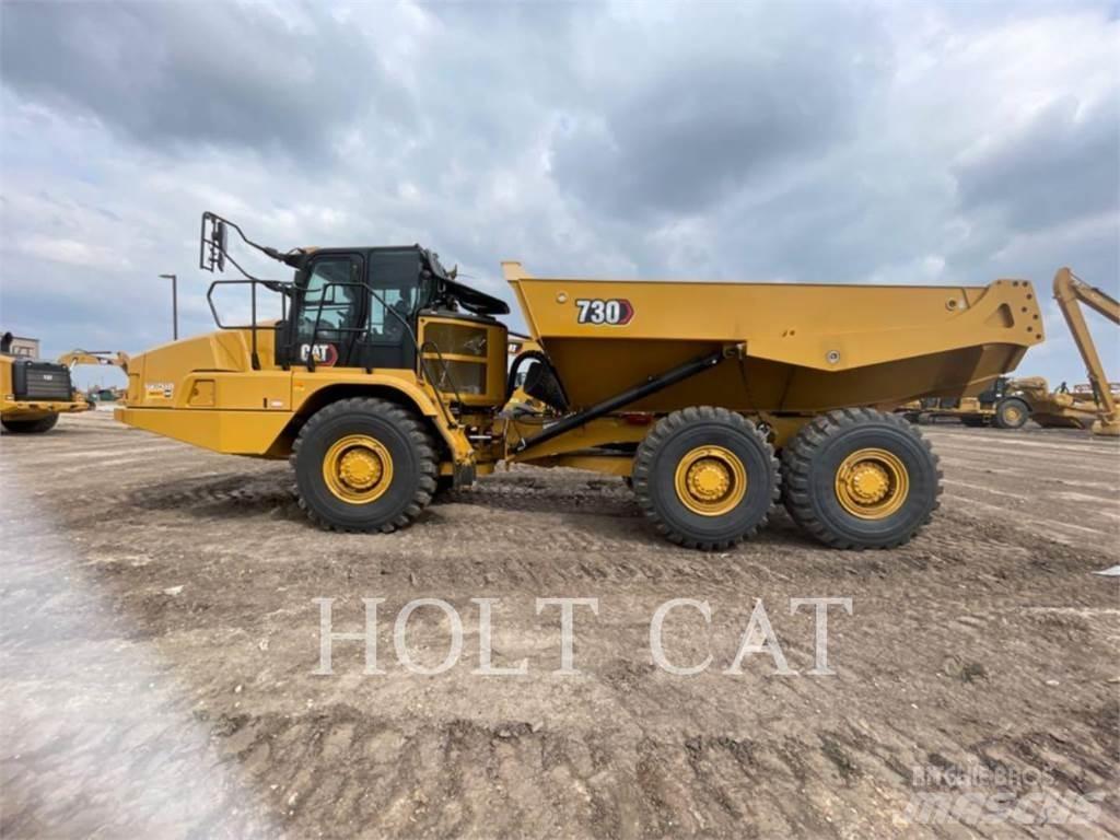 CAT 730 Tombereau articulé