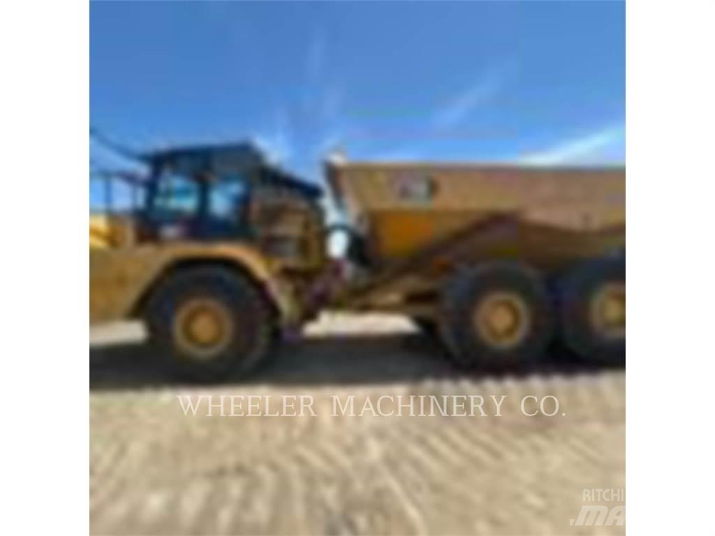 CAT 730 Tombereau articulé