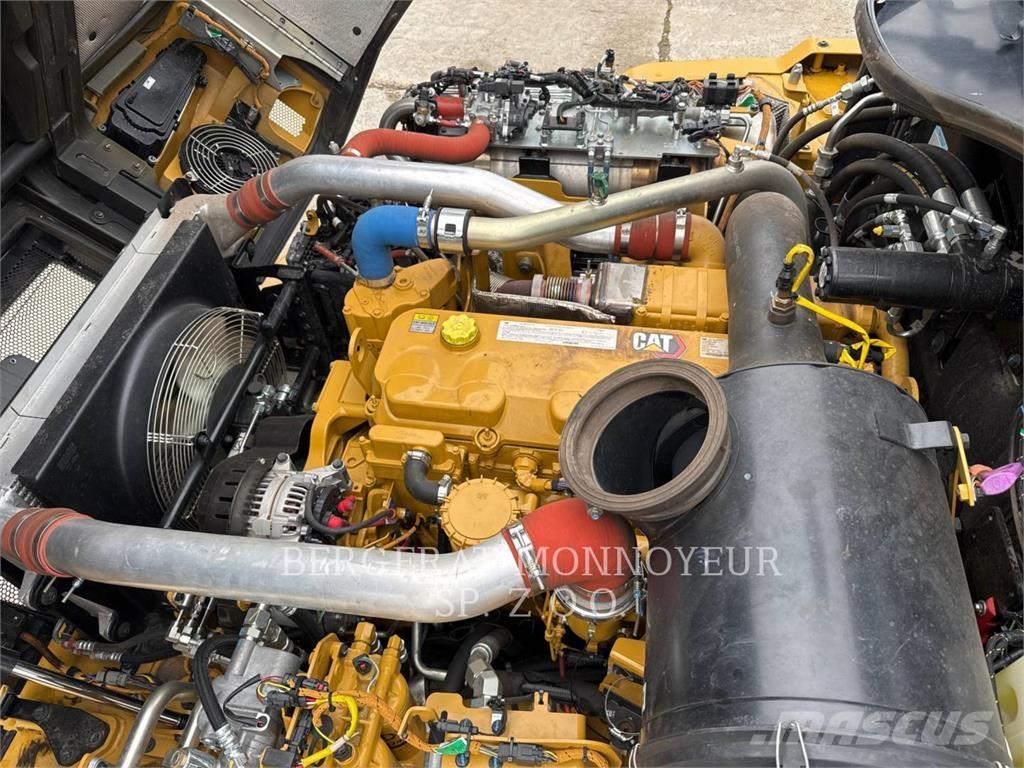 CAT 730 Tombereau articulé