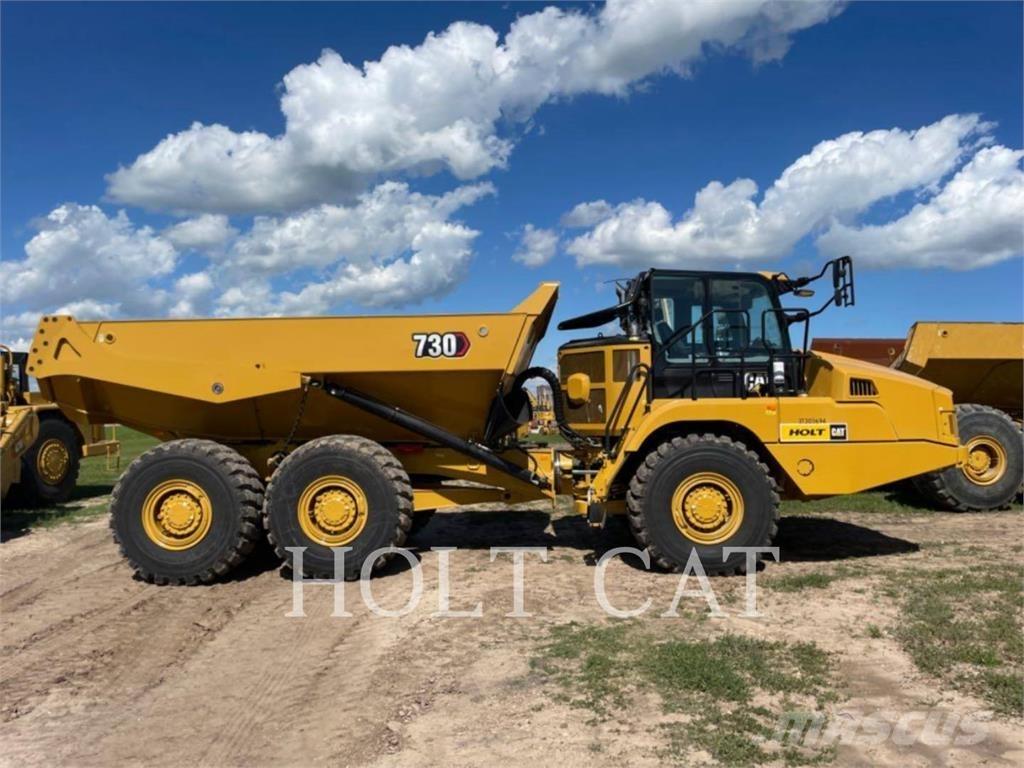 CAT 730 Tombereau articulé