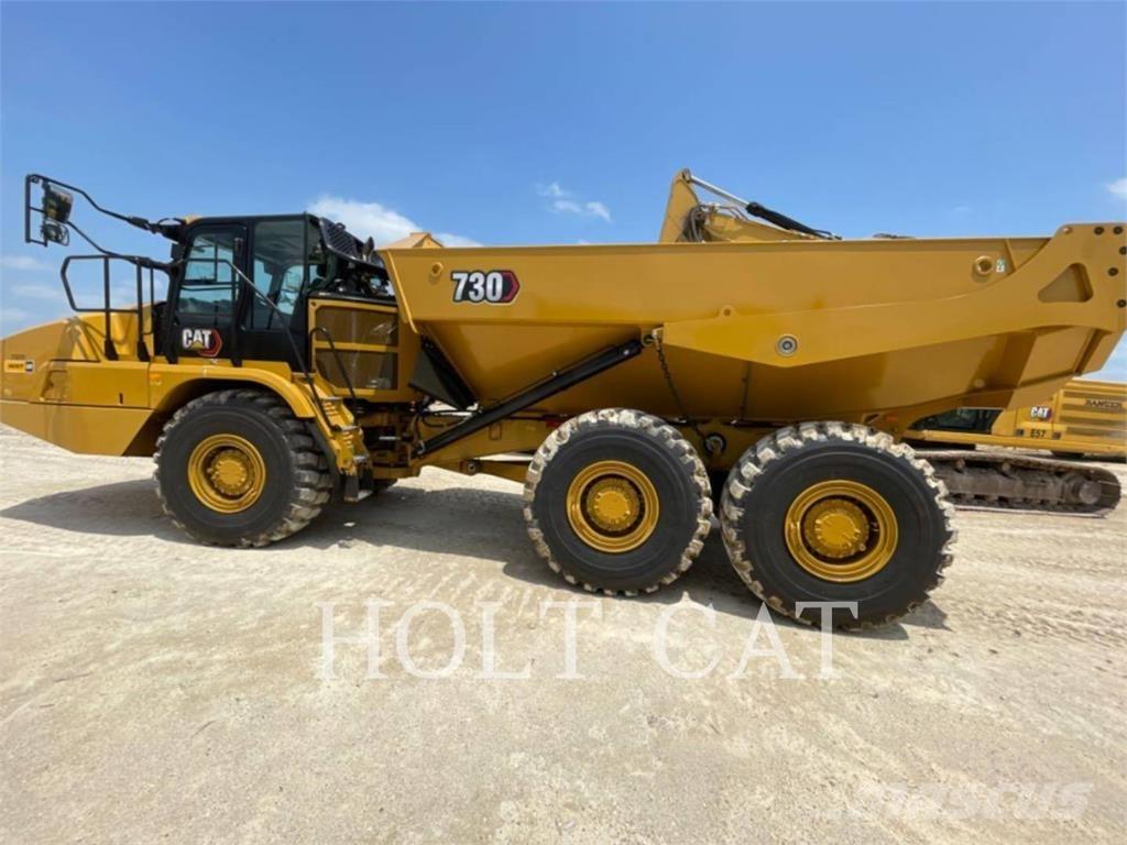 CAT 730 Tombereau articulé