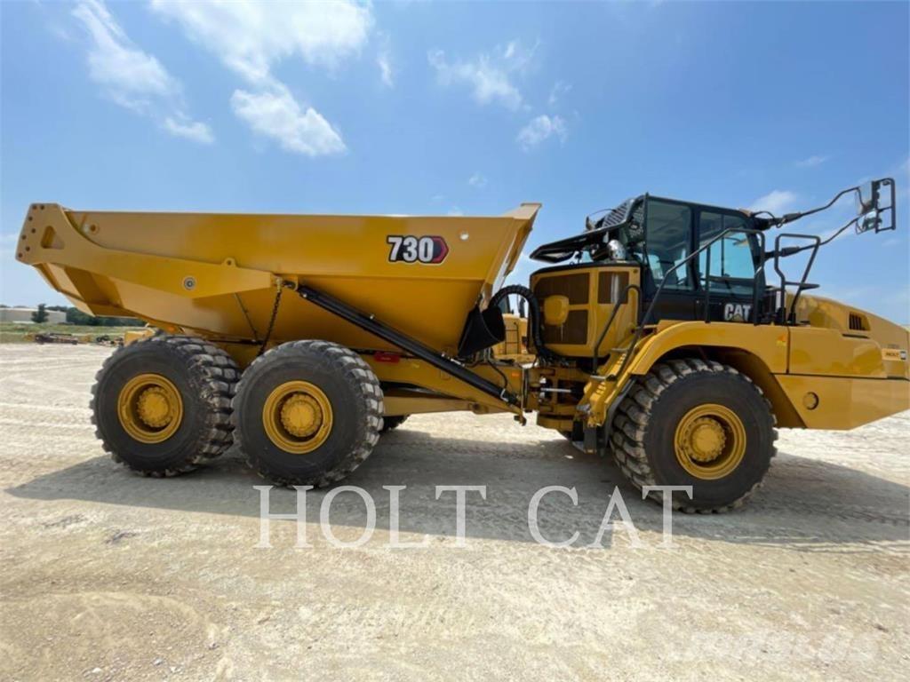 CAT 730 Tombereau articulé
