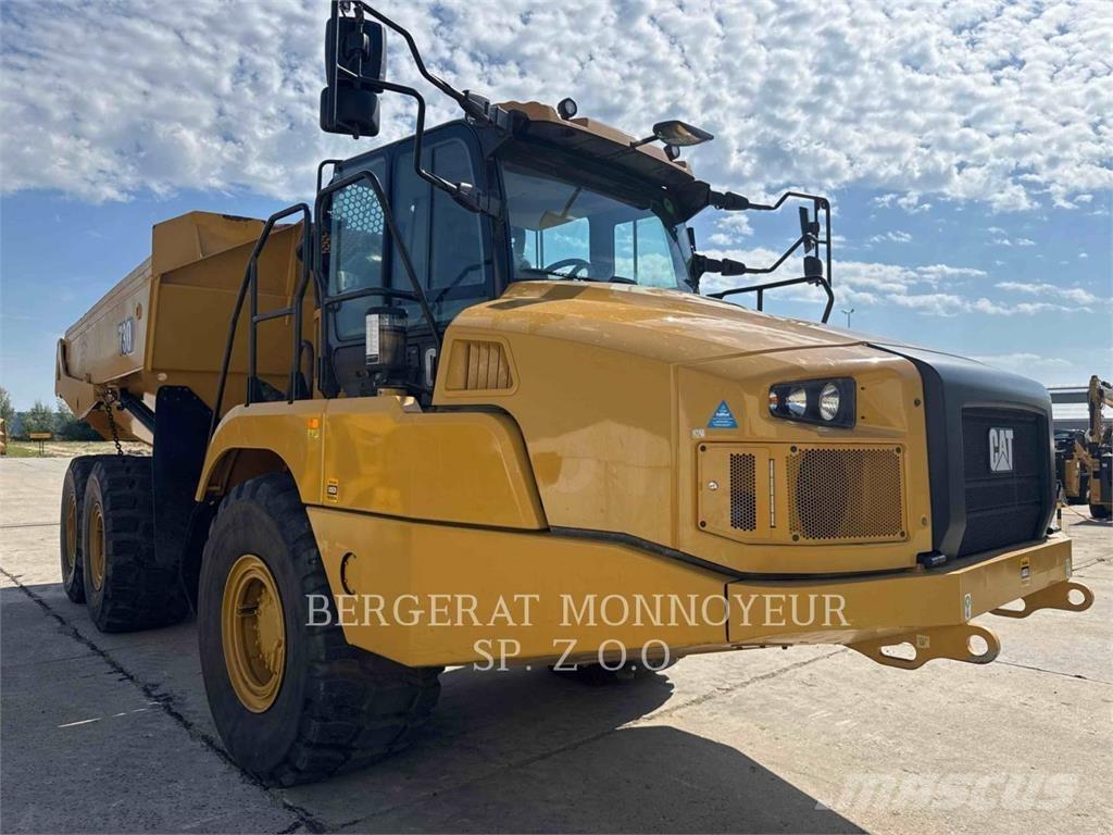 CAT 730 Tombereau articulé