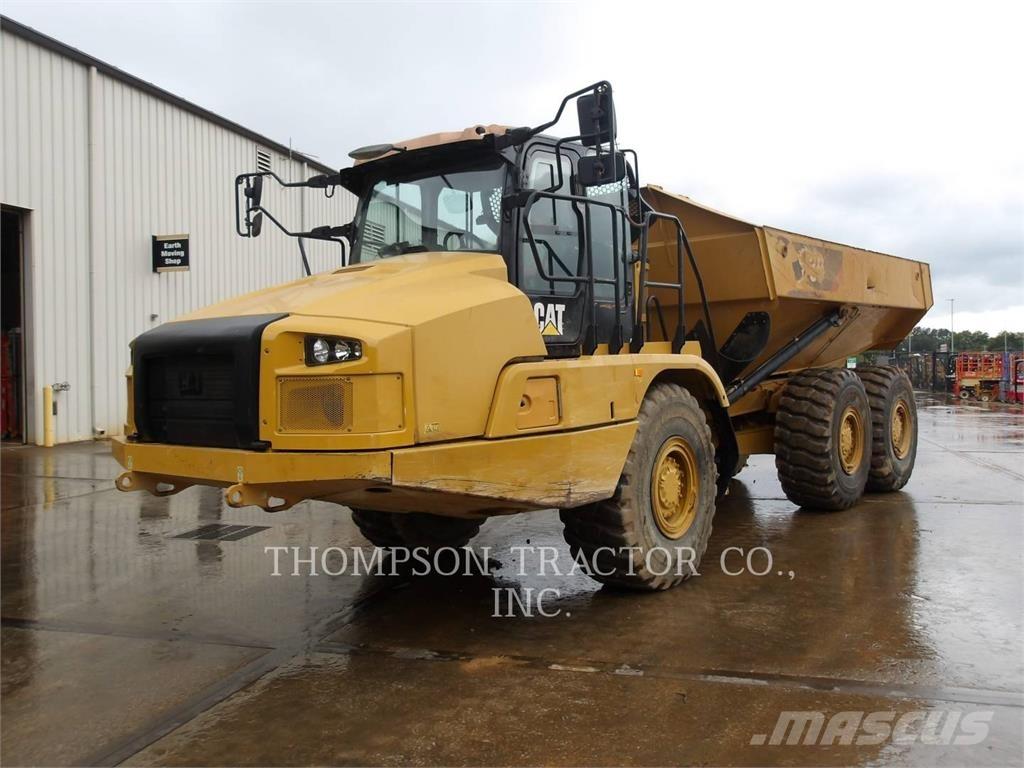 CAT 730 Tombereau articulé