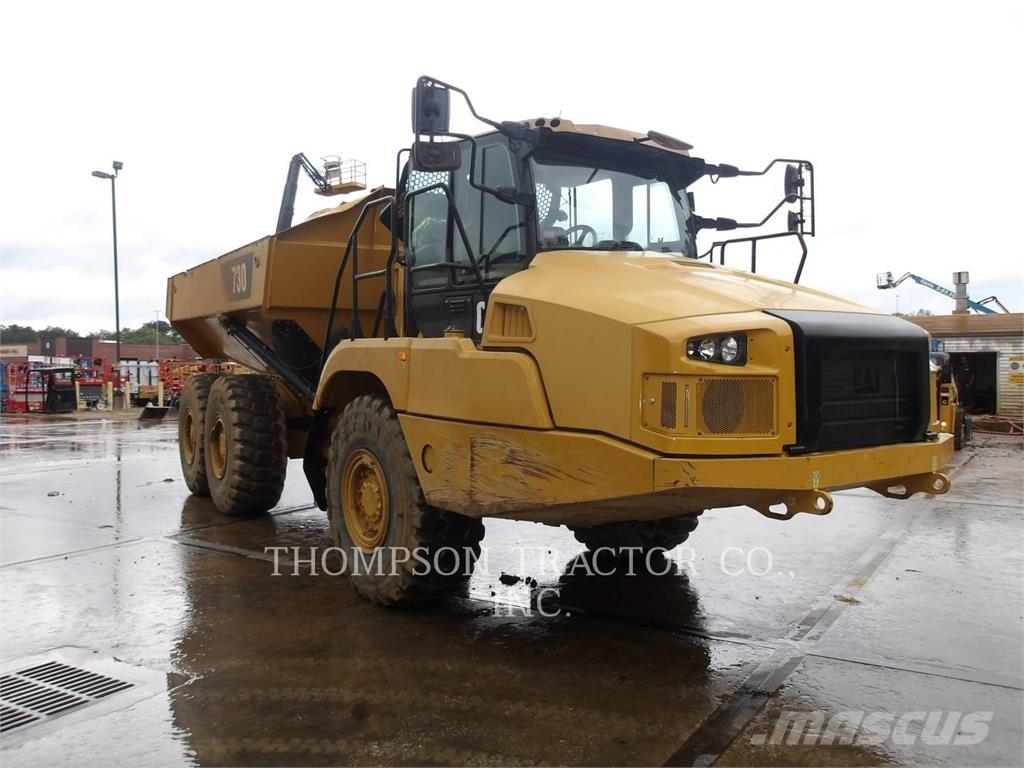 CAT 730 Tombereau articulé