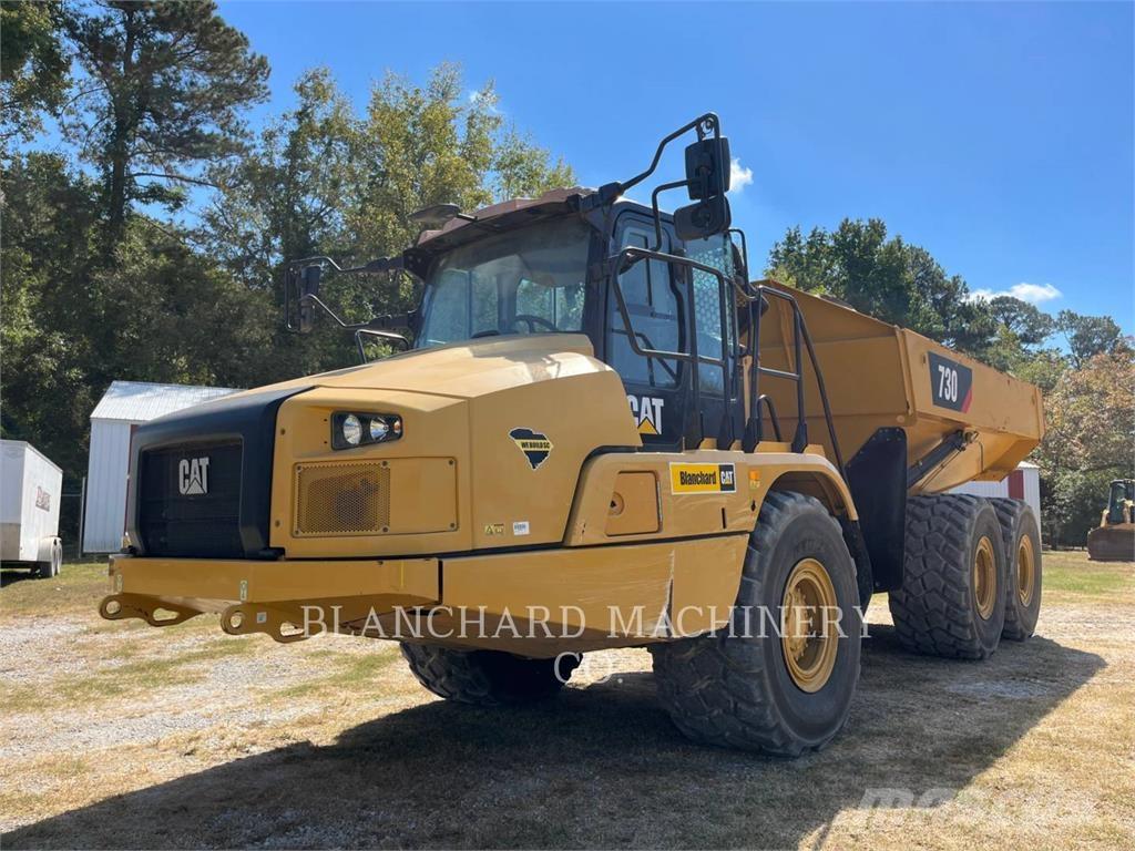 CAT 730 Tombereau articulé