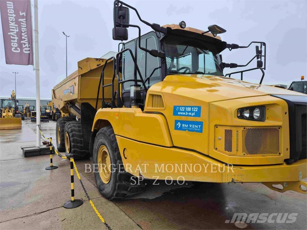 CAT 730 Tombereau articulé