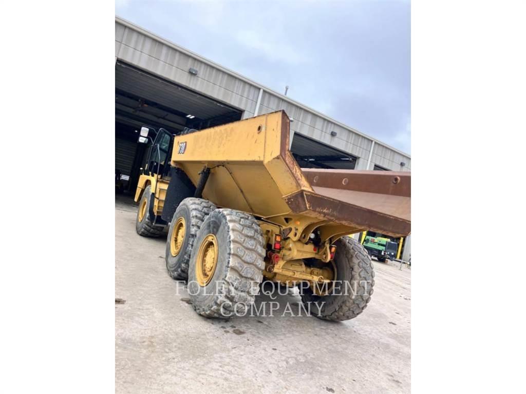 CAT 730-04 Tombereau articulé