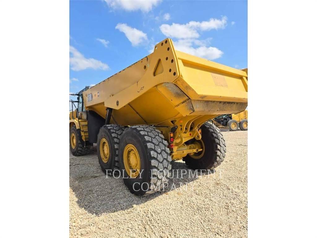 CAT 730-04 Tombereau articulé
