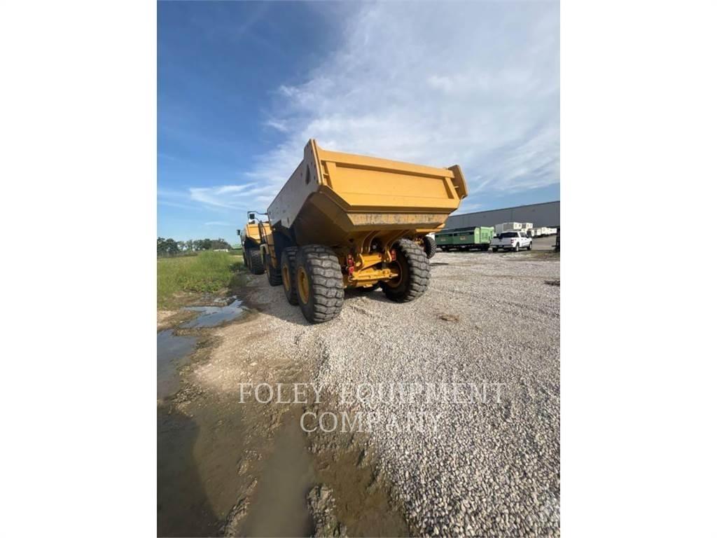 CAT 730-04 Tombereau articulé