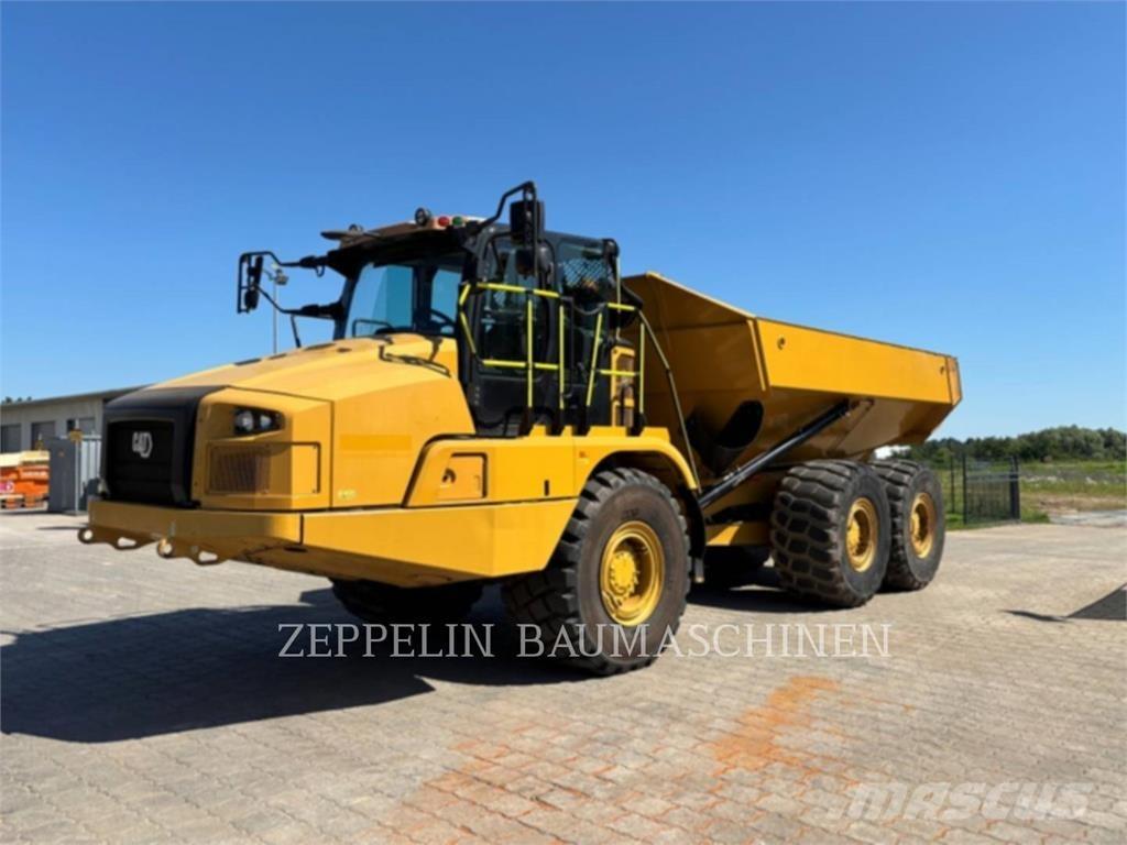 CAT 730-04A Tombereau articulé