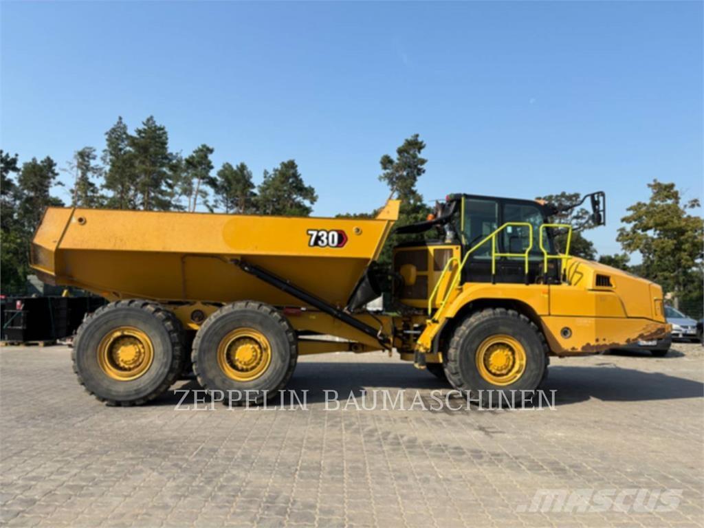 CAT 730-04A Tombereau articulé
