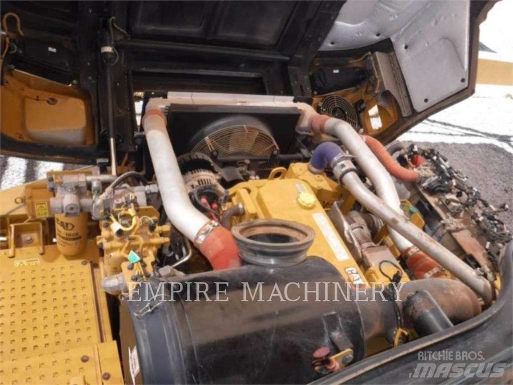 CAT 730 TG Tombereau articulé