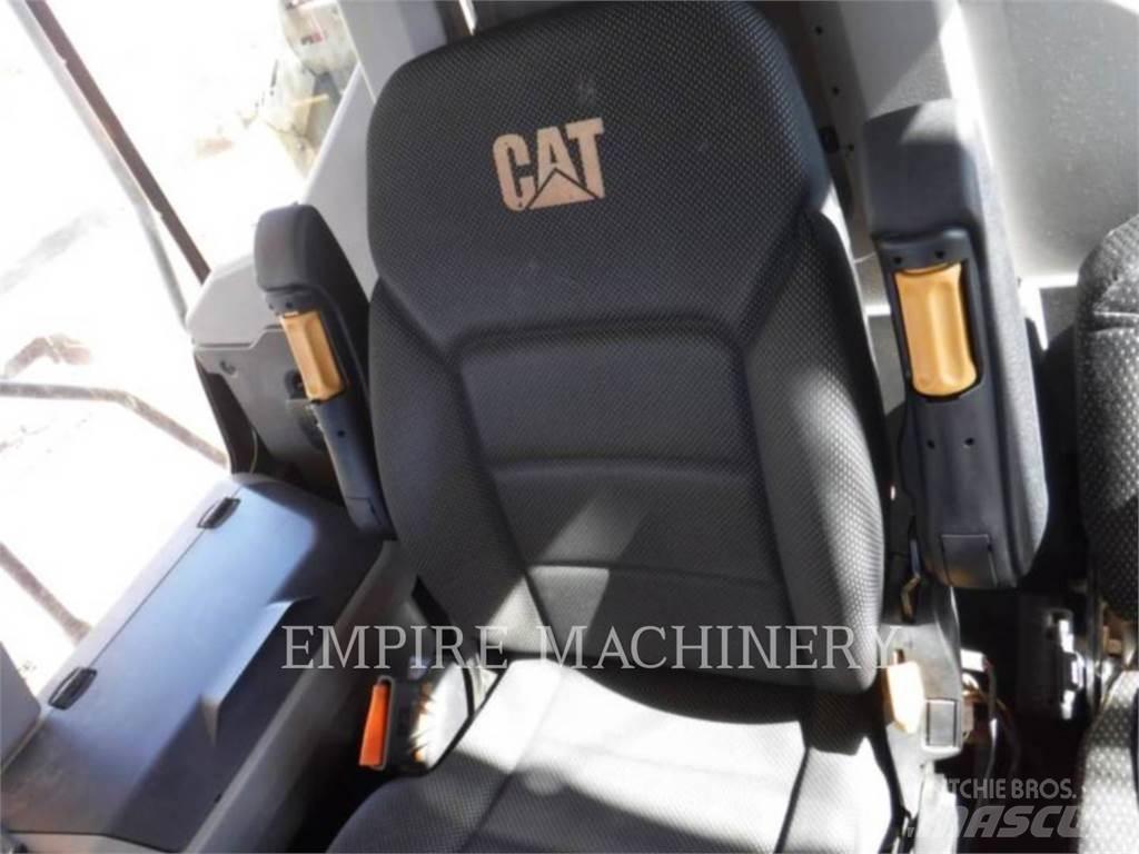 CAT 730 TG Tombereau articulé