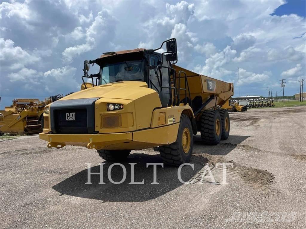 CAT 73004 Tombereau articulé