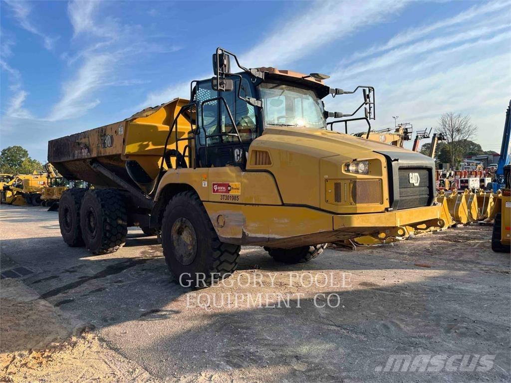 CAT 73004 Tombereau articulé