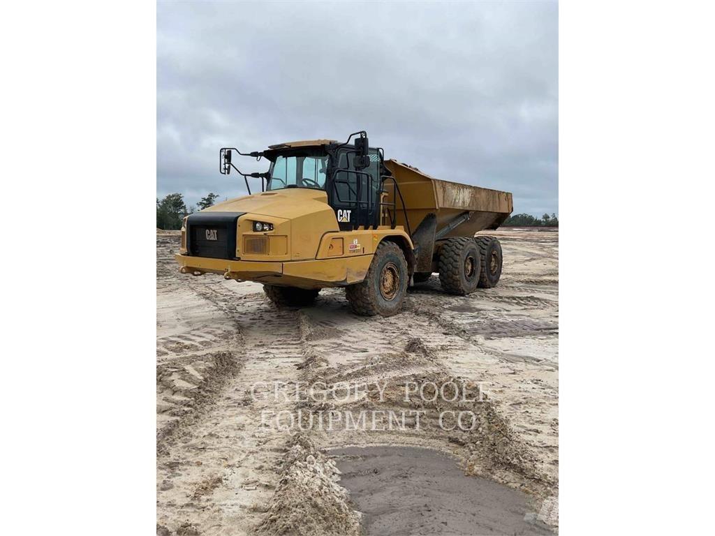 CAT 73004 Tombereau articulé