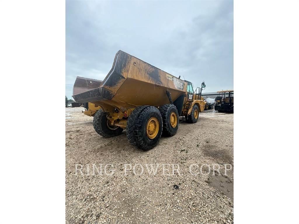 CAT 730C Tombereau articulé