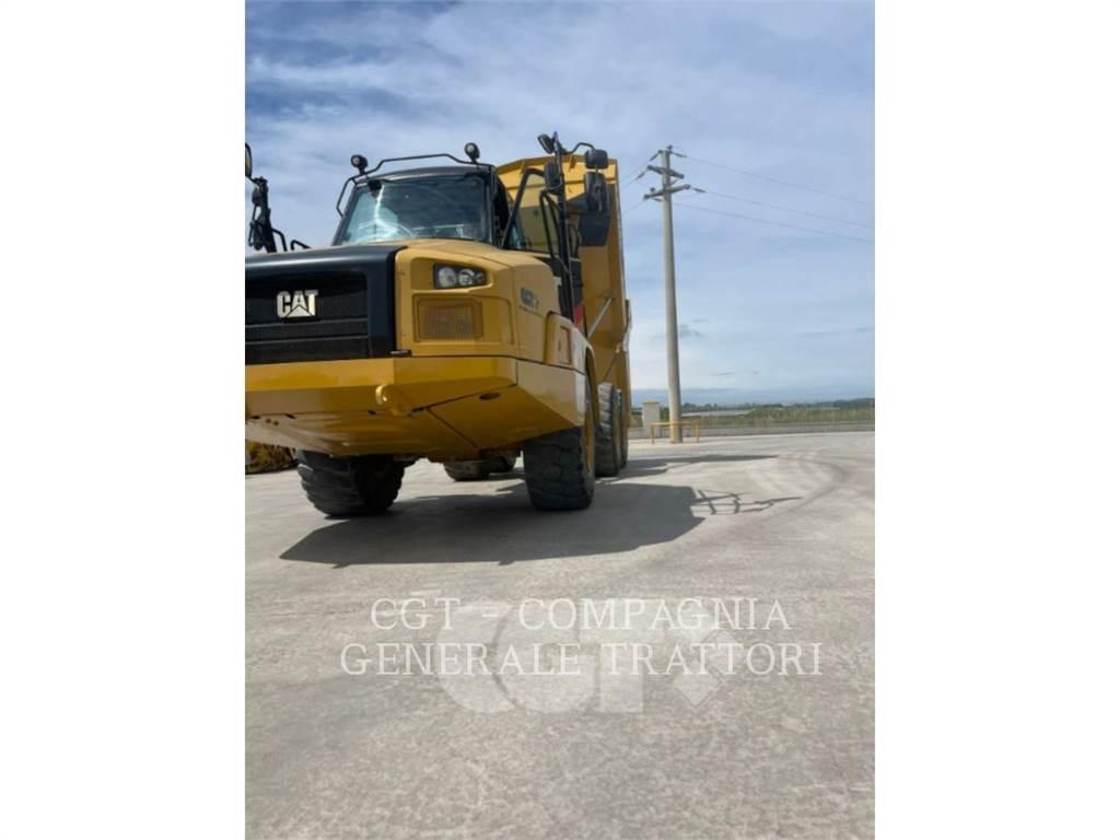 CAT 730C2 Tombereau articulé