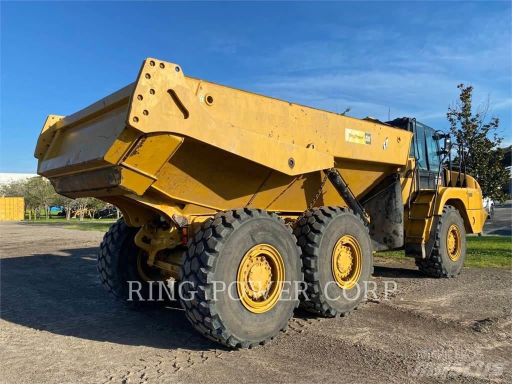 CAT 730TG Tombereau articulé